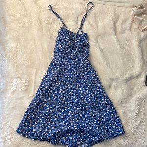 Brand new, never worn, does not include tags